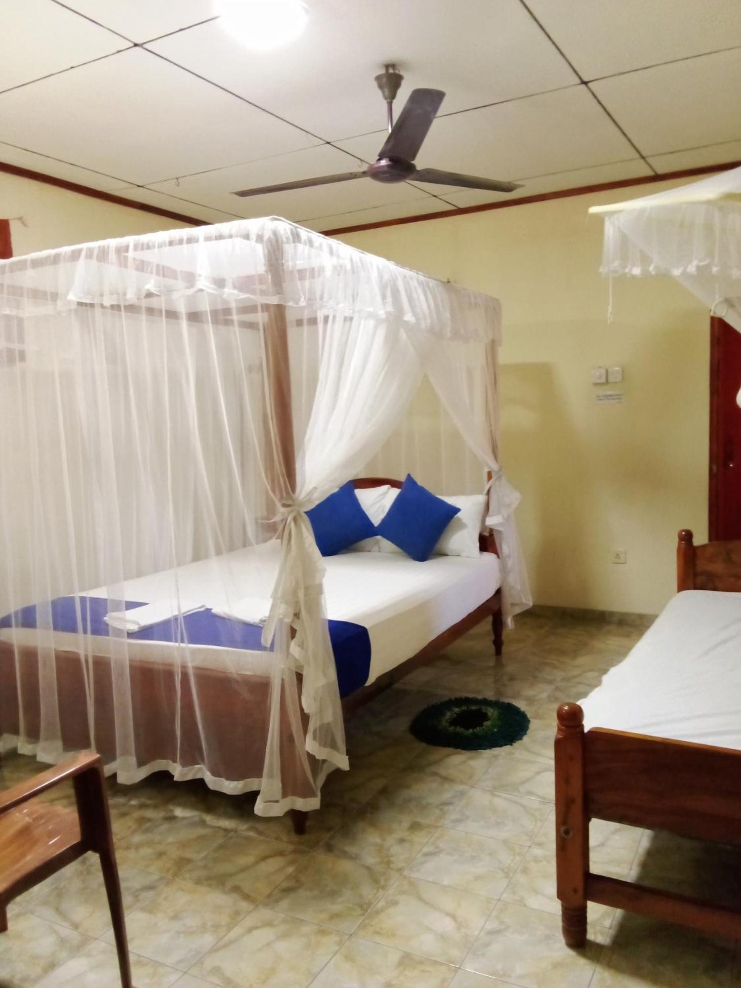 Jaya Home Stay Тангалле Екстер'єр фото
